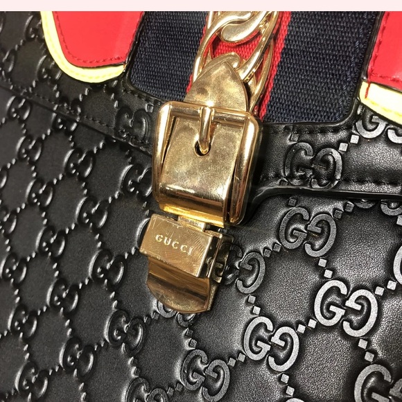 Gucci Sylvie Flame Bag - Picture 3 of 10
